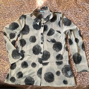 Textured Black and Tan Blouse